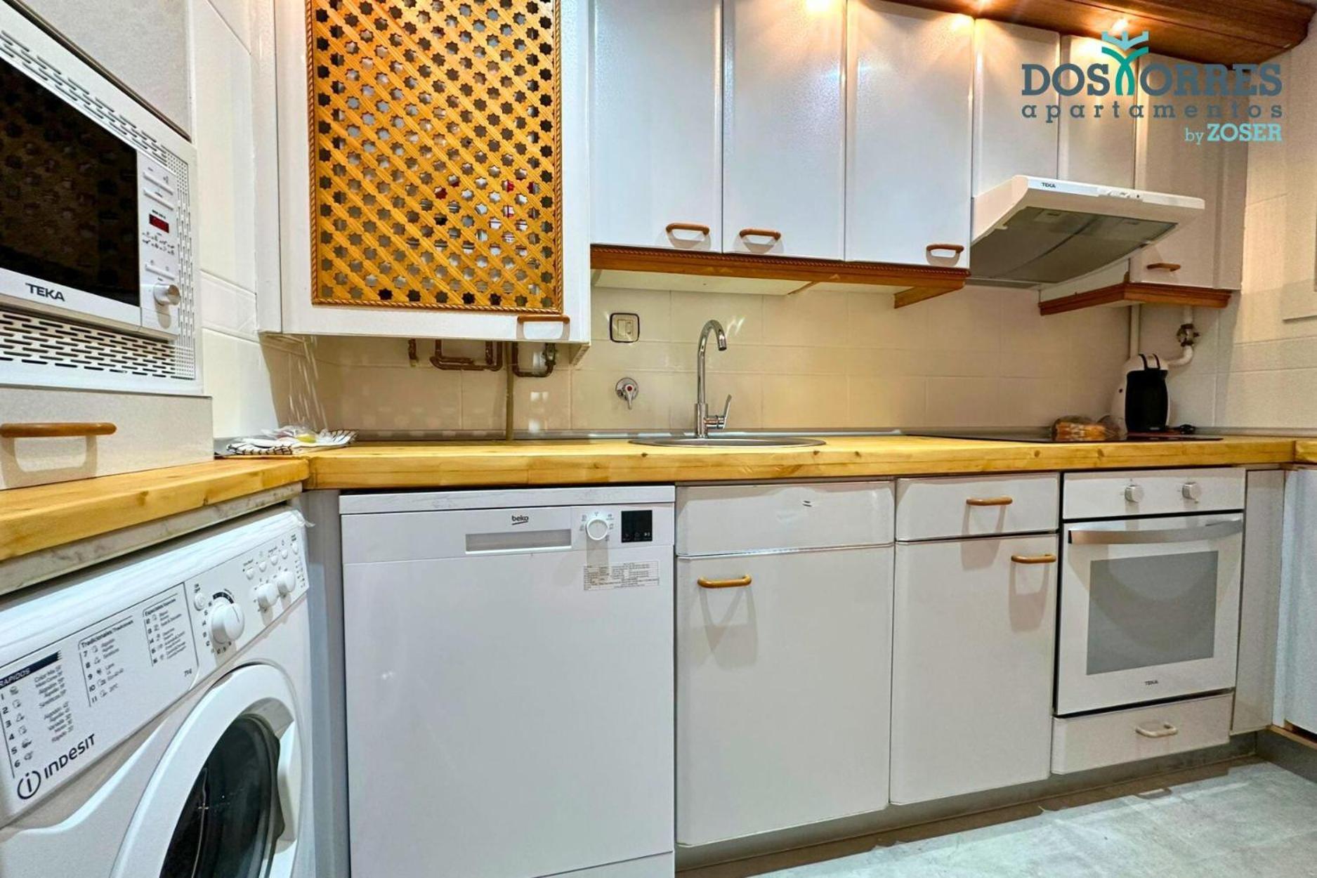 Dos Torres Santa Isabel - Estacionamiento Privado Gratuito Apartment Сарагоса Екстериор снимка