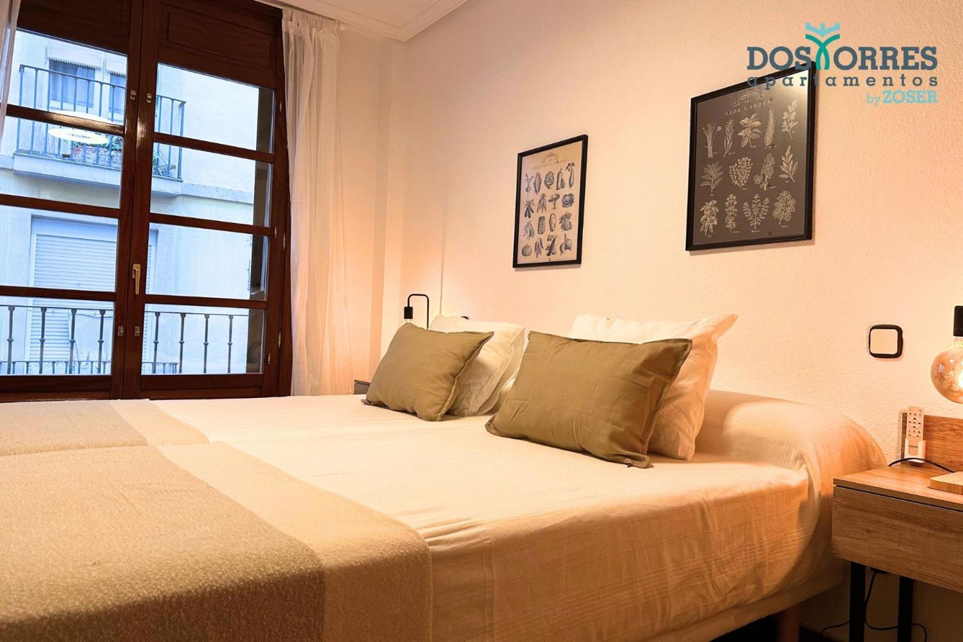 Dos Torres Santa Isabel - Estacionamiento Privado Gratuito Apartment Сарагоса Екстериор снимка