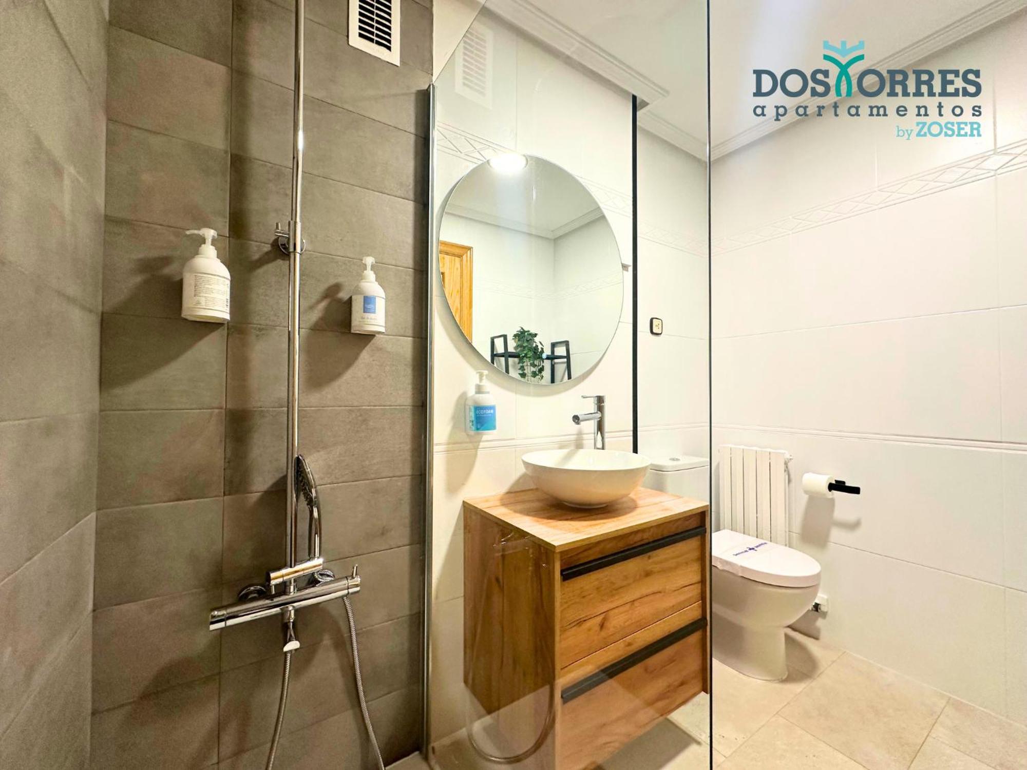 Dos Torres Santa Isabel - Estacionamiento Privado Gratuito Apartment Сарагоса Екстериор снимка