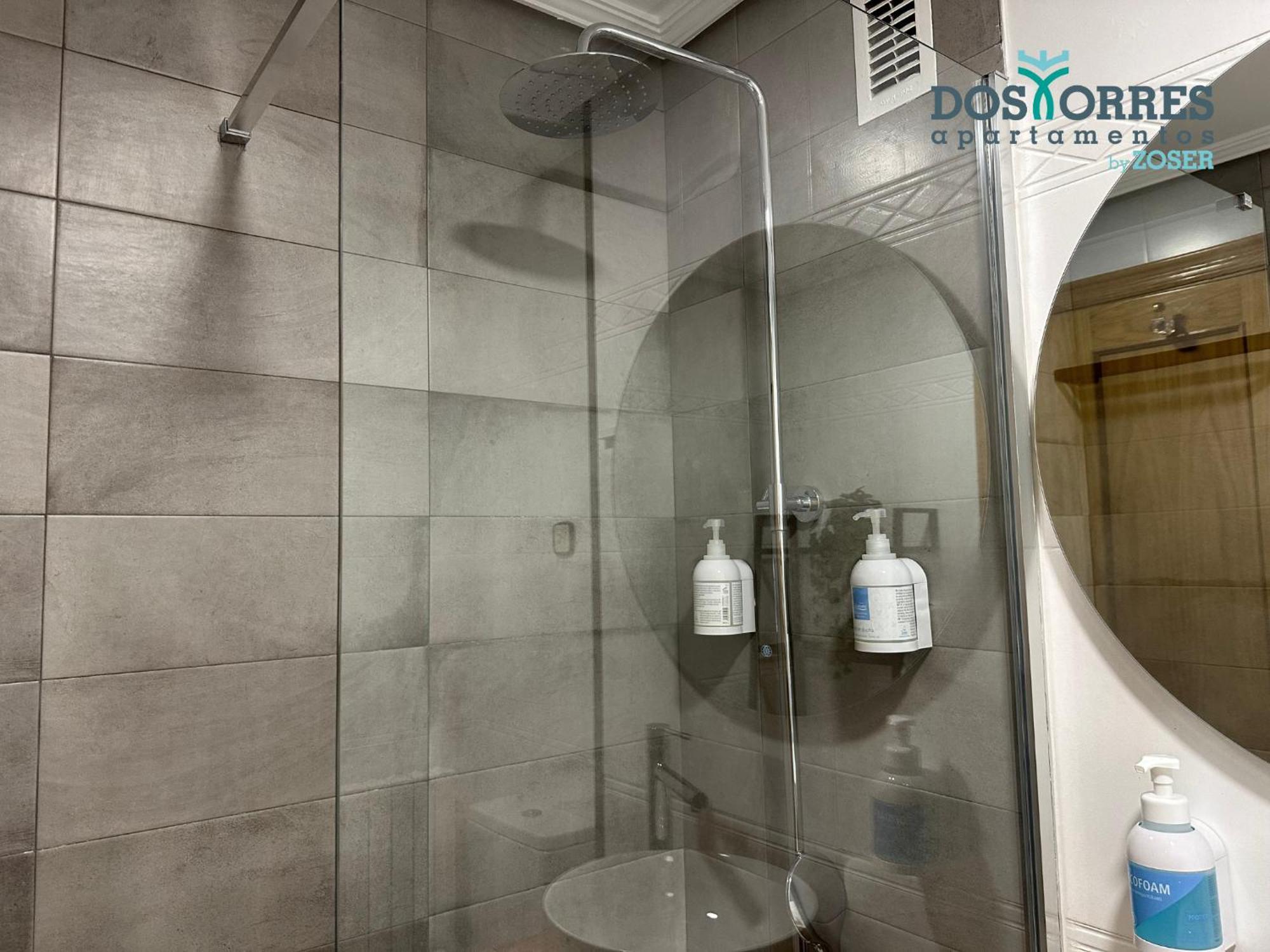 Dos Torres Santa Isabel - Estacionamiento Privado Gratuito Apartment Сарагоса Екстериор снимка